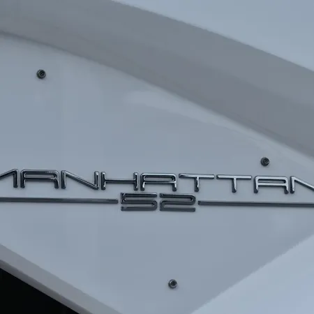 Motor Yacht Sunseeker Manhattan 52